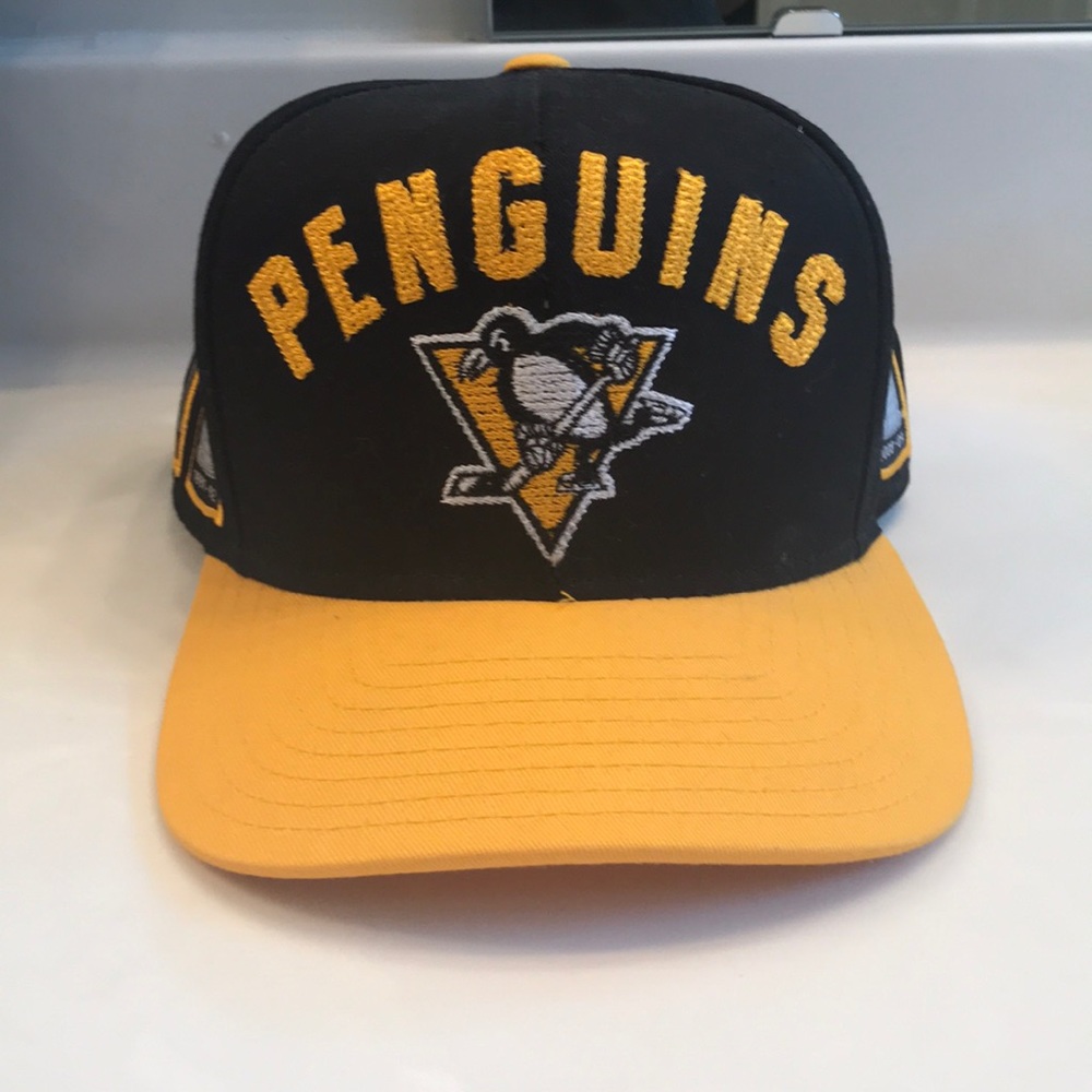 Pittsburgh Penguins CCM SnapBack hat